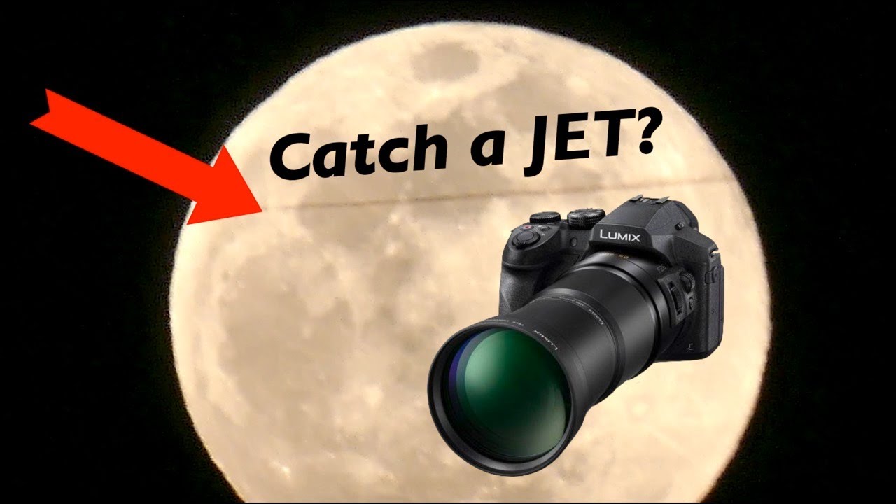 Read more about the article Superzoom Caught a JET Shooting a Super Moon – Lumix FZ300